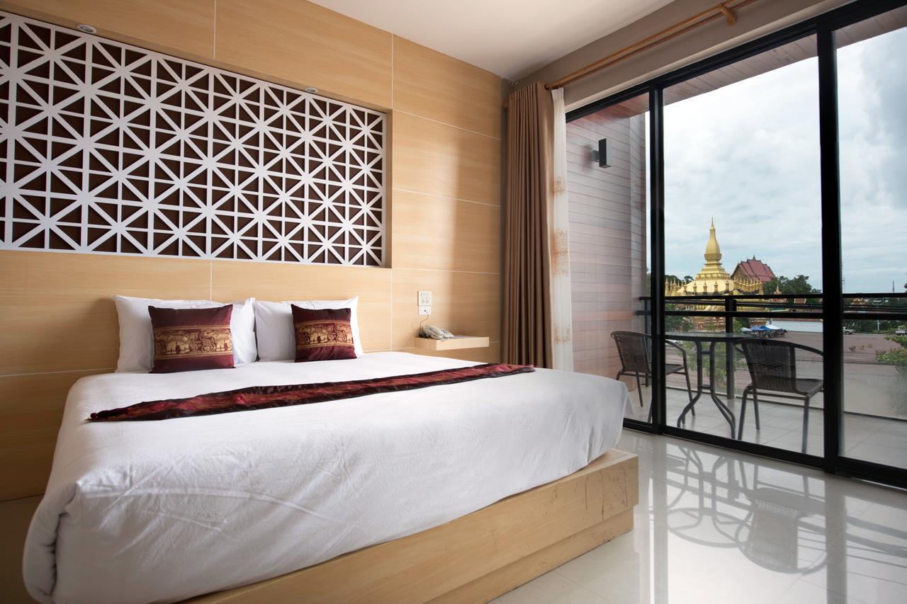 Thatluangview Hotel Вьентьян Экстерьер фото